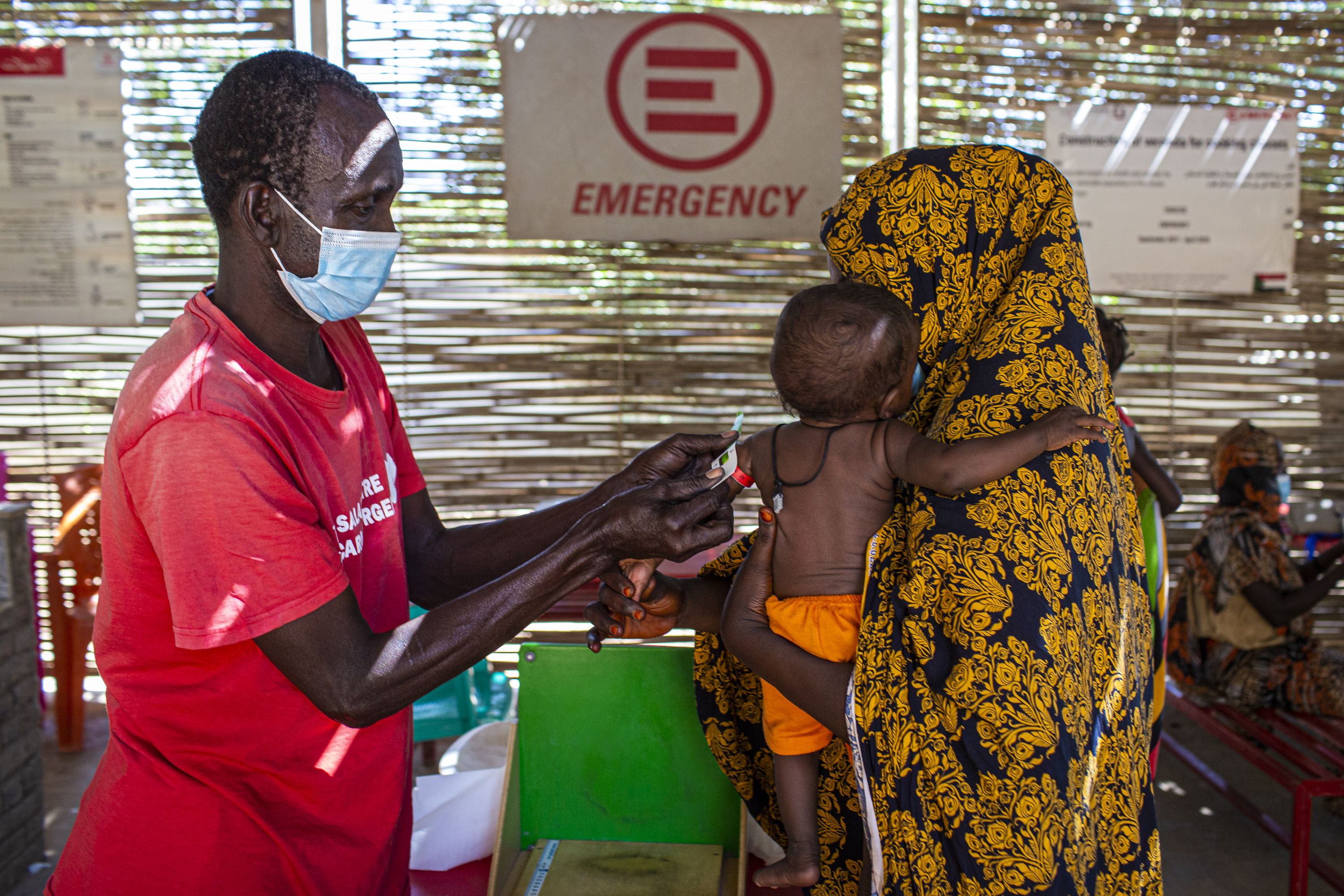 Attività di cura di EMERGENCY