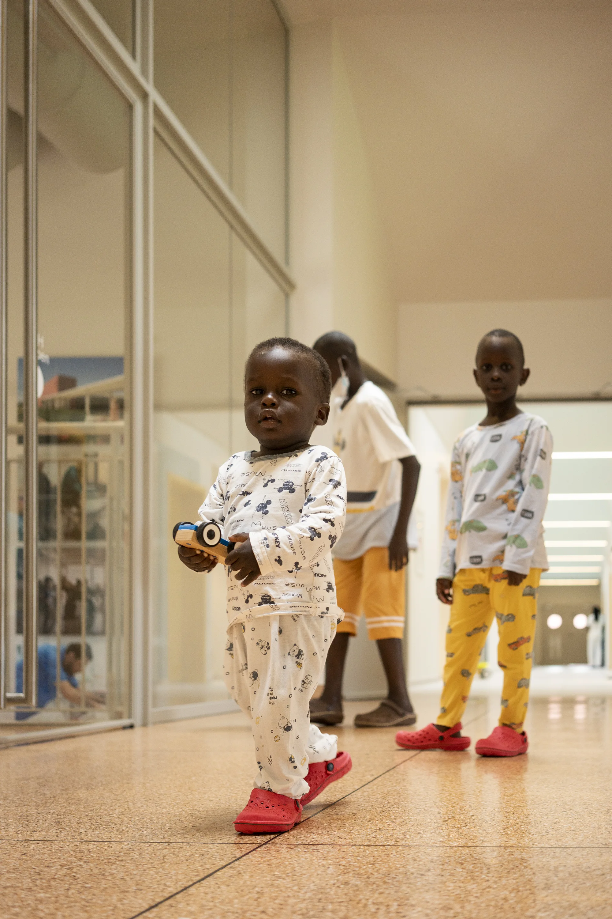 Cure pediatriche in un ospedale EMERGENCY
